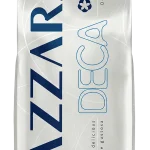 Bazzara Deka Decaffeinato кофе в зёрнах 1 кг — упаковка на прозрачном фоне